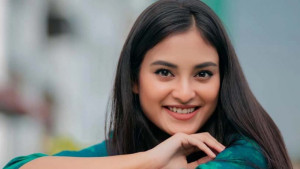 শুটিং সেটে আহত তটিনী