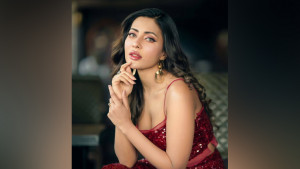 অপেক্ষায় সৌমি