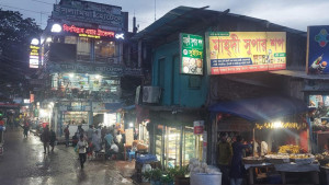 মেয়াদোত্তীর্ণ কেক খেয়ে শিশু অসুস্থ, জরিমানা 