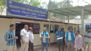 বিআরটিএ অফিসগুলো যেন দুর্নীতির আখড়া
