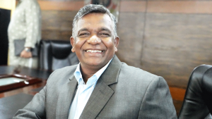 ছাপ রেখে যেতে চান বুলবুল 