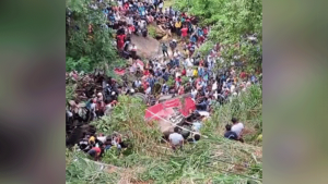 শ্রীলঙ্কায় বাস খাদে, নিহত ২১