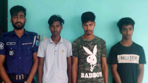 ছাত্রীকে অপহরণ করে দলবদ্ধ ধর্ষণ, গ্রেপ্তার ৪
