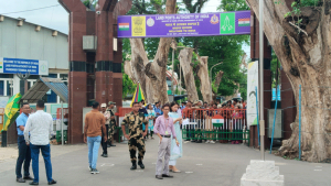 ভারতে সাজাভোগ শেষে বেনাপোল দিয়ে ফিরলেন ৩৬ জন