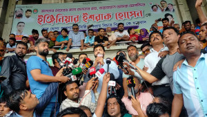 শেষবারের মতো আহ্বান, অবিলম্বে শপথ আয়োজন করুন: ইশরাক হোসেন
