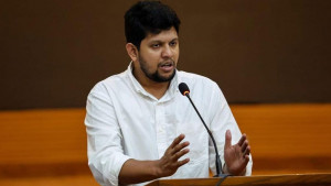 যুদ্ধাপরাধের সহযোগীদের ক্ষমা চাইতে হবে: মাহফুজ আলম