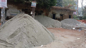 কৃষি বিভাগের পিপি গুদাম পরিত্যক্ত, জায়গা দখল