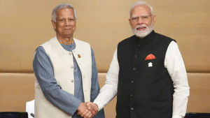 বাংলাদেশ-ভারতের বাণিজ্য টানাপোড়েন: পণ্য পরিবহনে খরচের হিসাব কষছেন ব্যবসায়ীরা 