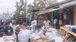 নড়াইলে হকার্স মার্কেটে অর্ধশতাধিক দোকান উচ্ছেদ