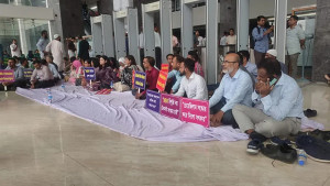 রাজস্ব আদায়, আমদানি ও রপ্তানিতে স্থবিরতা