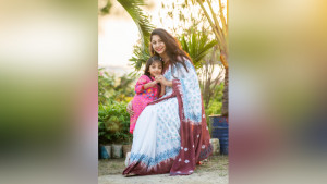 ‘মা’ দিবসের আয়োজন নিয়ে রঙ বাংলাদেশ
