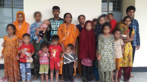 পঞ্চগড়ে নারী-শিশুসহ ২১ জনকে পুশইন