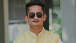 সারজিসের বিরুদ্ধে আদালত অবমাননার আবেদন