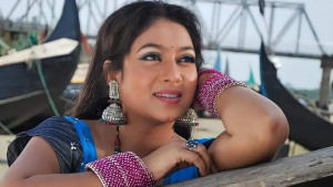 সিডনির রাস্তায় পড়ে গিয়ে আহত শাবনূর