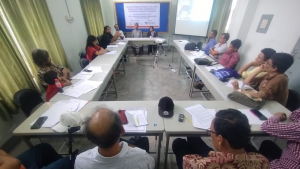 ক্যাম্পে বসবাসকারী উর্দুভাষীদের পুনর্বাসন দাবি