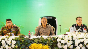 র‌্যাবকে অতীত ভুলে নতুন উদ্যমে কাজ করার আহ্বান স্বরাষ্ট্র উপদেষ্টার