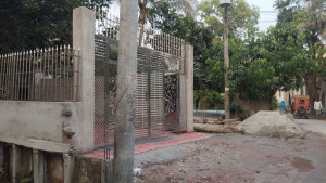 স্থাপনায় বেহাল খাল