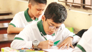 জমজমাট গণিত উৎসব