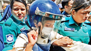 অভিনেত্রী নুসরাত ফারিয়ার গ্রেপ্তার নিয়ে প্রশ্ন, ক্ষোভ
