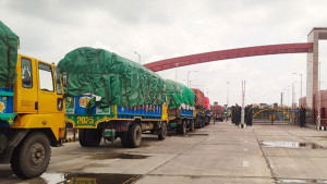 ভারতের নিষেধাজ্ঞার প্রভাব শুরু পণ্য রপ্তানিতে