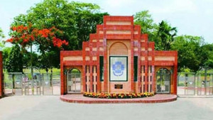 জাবিতে মৃত্যুর পরও সাময়িক বহিষ্কার,  কর্তৃপক্ষ বলছে, ‘অসাবধানবশত ভুল’ 