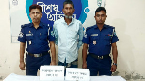 প্রতিপক্ষকে ফাঁসাতে মেয়েকে হত্যার অভিযোগ, বাবা-মা চাচি গ্রেপ্তার 