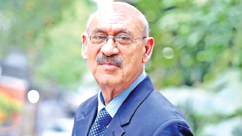 নিরপরাধ শিল্পীকে ধরে নিয়ে যাওয়া রীতিমতো অন্যায়: আবুল হায়াত নিরপরাধ শিল্পীকে ধরে নিয়ে যাওয়া রীতিমতো অন্যায়: আবুল হায়াত