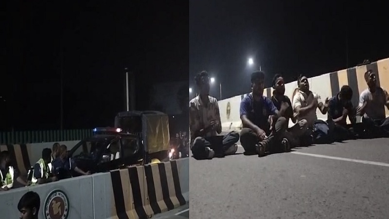 আওয়ামী লীগ নিষিদ্ধের দাবিতে ভাঙ্গা এক্সপ্রেসওয়ে অবরোধ আওয়ামী লীগ নিষিদ্ধের দাবিতে ভাঙ্গা এক্সপ্রেসওয়ে অবরোধ