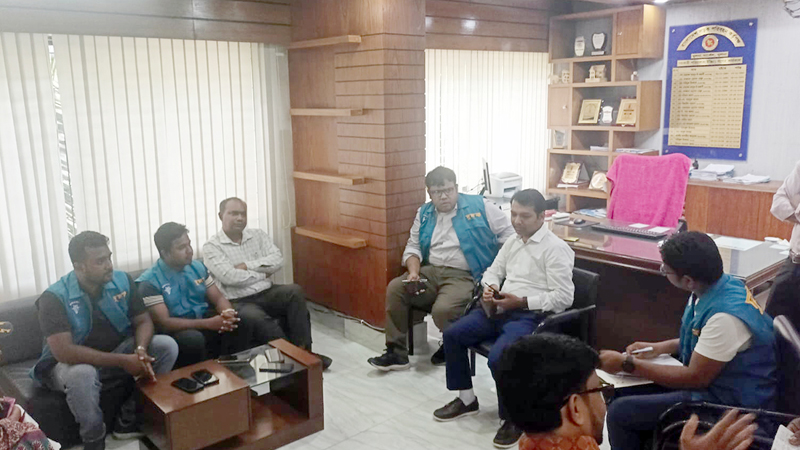 দুদক কর্মকর্তার কাছে চাইল ঘুষ, পেল কারাদণ্ড দুদক কর্মকর্তার কাছে চাইল ঘুষ, পেল কারাদণ্ড