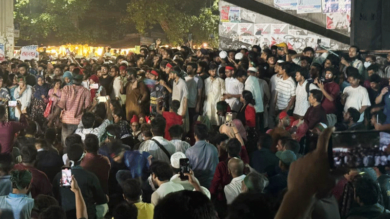 ‘মার্চ টু যমুনা’ ঘোষণা করলেন হাসনাত আবদুল্লাহ ‘মার্চ টু যমুনা’ ঘোষণা করলেন হাসনাত আবদুল্লাহ