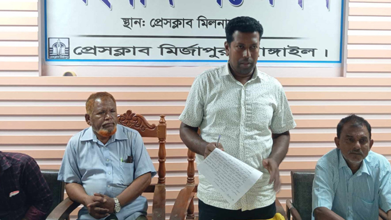 পুলিশের বিরুদ্ধে সাক্ষীর বক্তব্য পাল্টে দেওয়ার অভিযোগ পুলিশের বিরুদ্ধে সাক্ষীর বক্তব্য পাল্টে দেওয়ার অভিযোগ