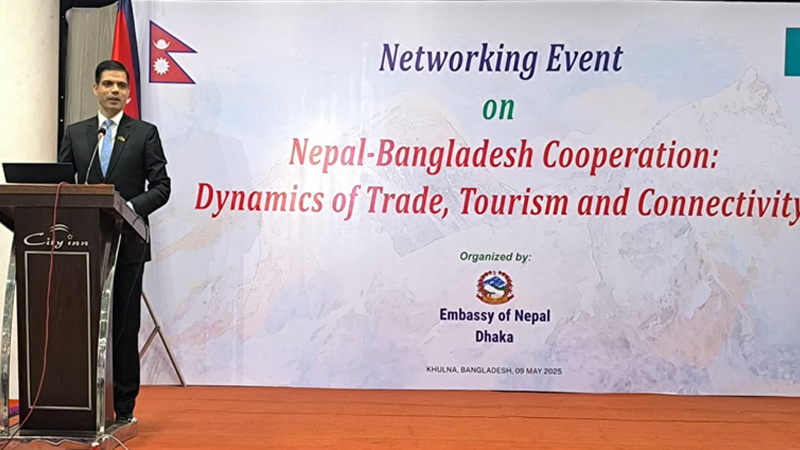 মোংলা বন্দরের সঙ্গে নেপালের রেল যোগাযোগ না থাকায় ব্যবসায়ীরা আগ্রহী হয় না মোংলা বন্দরের সঙ্গে নেপালের রেল যোগাযোগ না থাকায় ব্যবসায়ীরা আগ্রহী হয় না