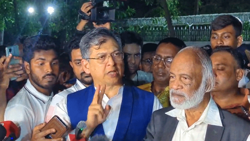 ৩ উপদেষ্টাকে বাদ দেওয়ার জন্য লিখিতভাবে জানিয়েছি: সালাহউদ্দিন আহমেদ ৩ উপদেষ্টাকে বাদ দেওয়ার জন্য লিখিতভাবে জানিয়েছি: সালাহউদ্দিন আহমেদ