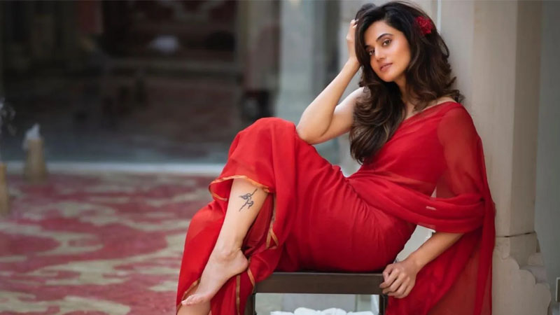 ‘রানি’ ফিরছেন তিনগুণ মজা মাস্তি ও রহস্য নিয়ে ‘রানি’ ফিরছেন তিনগুণ মজা মাস্তি ও রহস্য নিয়ে