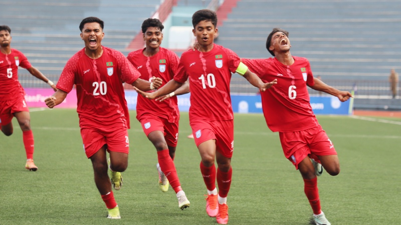দুই গোলে এগিয়ে থেকেও হতাশার ড্র বাংলাদেশের দুই গোলে এগিয়ে থেকেও হতাশার ড্র বাংলাদেশের