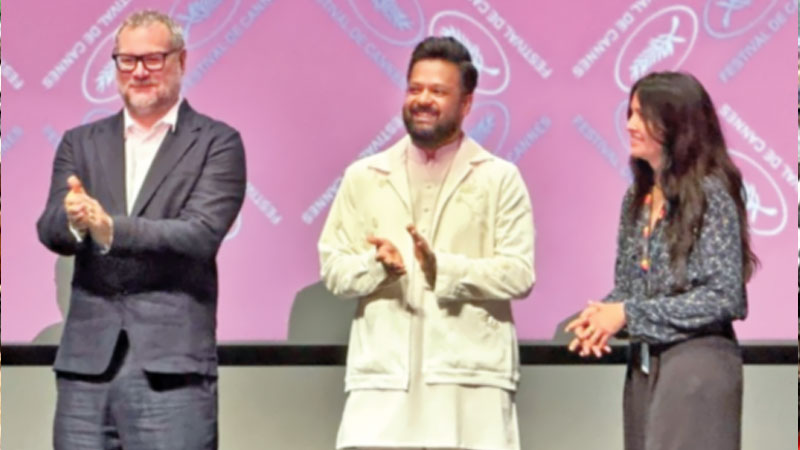 ‘আলী’ যেন একখণ্ড বাংলাদেশ ‘আলী’ যেন একখণ্ড বাংলাদেশ