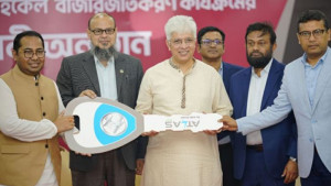 পরিবেশবান্ধব যানবাহন ব্যবস্থা প্রবর্তনে সরকার প্রতিশ্রুতিবদ্ধ: উপদেষ্টা আদিলুর