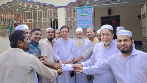 ফরিদপুর-৩ আসনে এ. কে. আজাদের পক্ষে গণসংযোগ ও অনুদান প্রদান