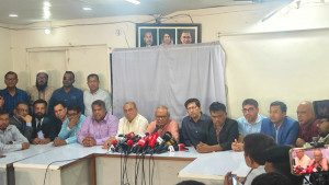 খালেদা জিয়া অসুস্থ থাকায় বিজয়ের মাসে ‘মশাল রোড শো’ স্থগিত: রিজভী