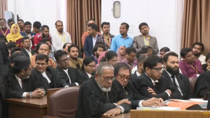 শেখ হাসিনার মামলায় ট্রাইব্যুনালে রায় পড়া চলছে
