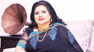 রুনা লায়লাকে নিয়ে উপন্যাস