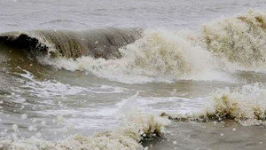 আগামী ২৪ ঘণ্টার মধ্যে সাগরে লঘুচাপের পূর্বাভাস
