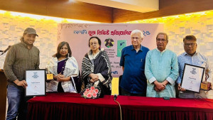 শাহেরীন আরাফাতসহ পুরস্কৃত ৫ জন