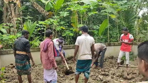 ময়নাতদন্তের জন্য সুনামগঞ্জে শহীদ সোহাগের লাশ কবর থেকে উত্তোলন