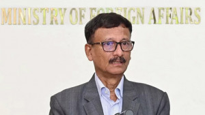 বৈশ্বিক ভূ-রাজনৈতিক পুনর্গঠনে দায়িত্বশীল ভূমিকা রাখবে বাংলাদেশ: পররাষ্ট্র উপদেষ্টা