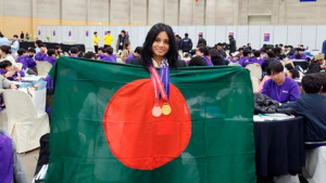 সৈকত পরিচ্ছন্ন করার রোবট বানিয়ে নুবালার স্বর্ণপদক জয়