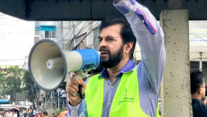 ইলিয়াস কাঞ্চনের মৃত্যুর গুজব, বিভ্রান্ত না হওয়ার আহ্বান ছেলে জয়ের