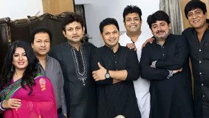 পুরাতন ছবি পোস্ট করে ওমর সানীর আক্ষেপ