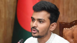 আজ ট্রাইব্যুনালে সাক্ষ্য দেবেন উপদেষ্টা আসিফ মাহমুদ
