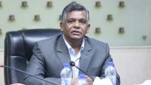 নিরাপত্তা শঙ্কায় বুলবুল, গানম্যান চেয়ে স্বরাষ্ট্র মন্ত্রণালয়ে চিঠি
